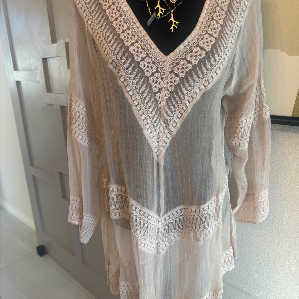 Boho Lace Trim Tunic Top - Picture 2 of 4